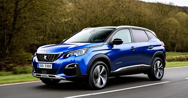 Peugeot 3008 puretech 130 s&s eat8 : le pack actif à explorer !